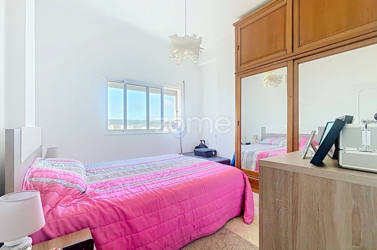 Apartamento T1 para Venda em Buarcos Foto 14