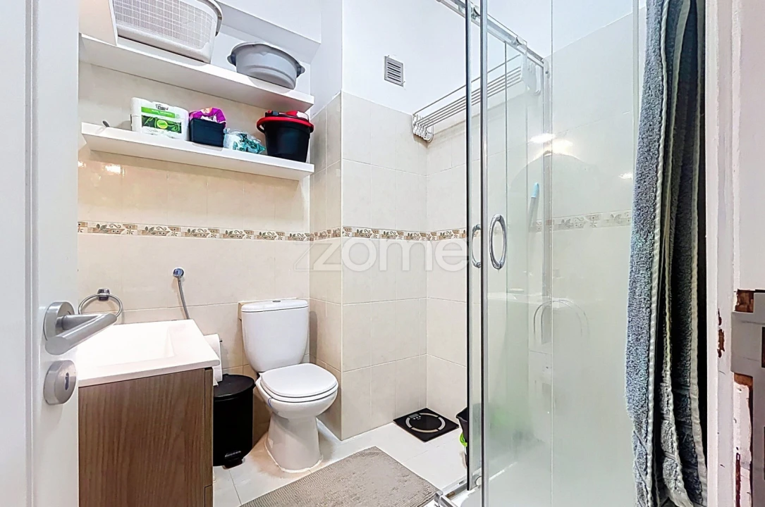 Apartamento T1 para Venda em Buarcos Foto 22