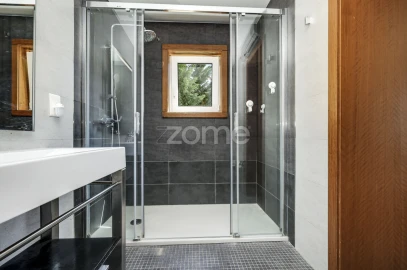 Apartamento T2 para Arrendamento em Carcavelos e Parede