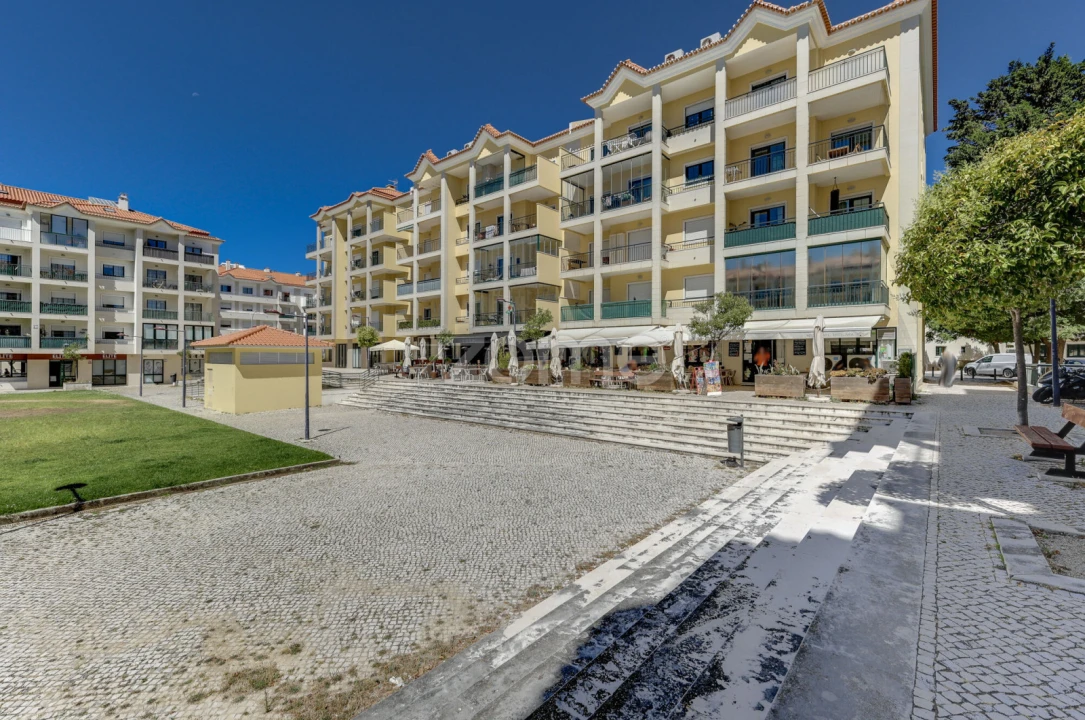 Apartamento T2 para Arrendamento em Carcavelos e Parede Foto 30