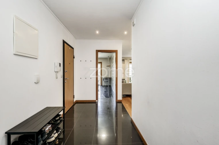 Apartamento T2 para Arrendamento em Carcavelos e Parede Foto 11