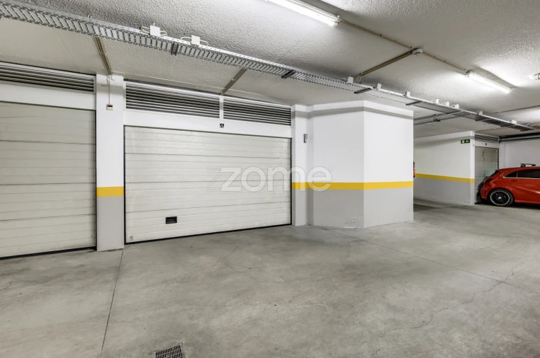 Apartamento T2 para Arrendamento em Carcavelos e Parede Foto 27