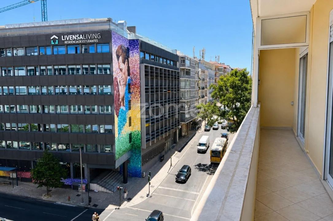 Apartamento T3 para Arrendamento em Santo António Foto 6