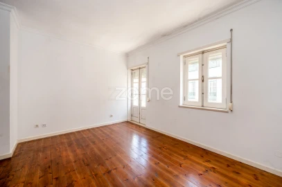 Prédio para Venda em Estrela