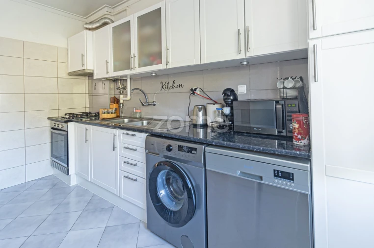 Apartamento T2 para Venda em Laranjeiro e Feijó Foto 9