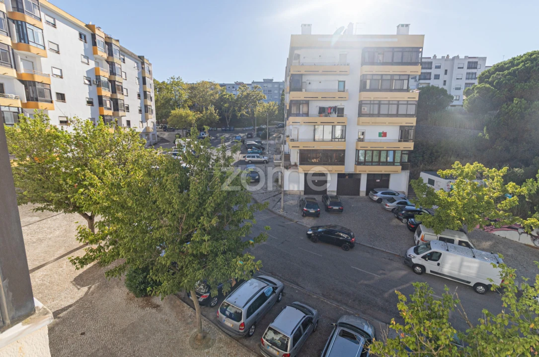 Apartamento T2 para Venda em Laranjeiro e Feijó Foto 24
