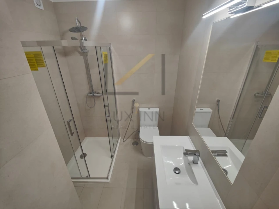 Moradia T3 para Venda em Guia Foto 33