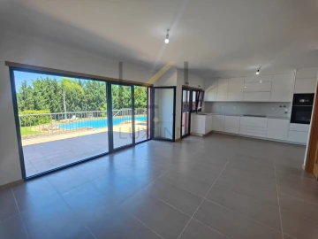 Moradia T3 para Venda em Guia