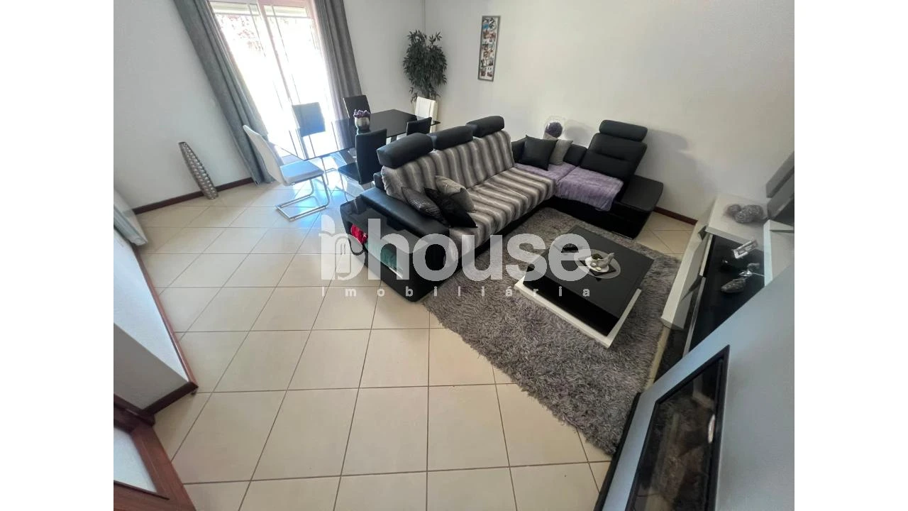 Moradia T3 para Venda em Perozelo Foto 11