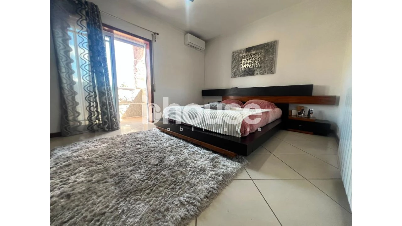 Moradia T3 para Venda em Perozelo Foto 26