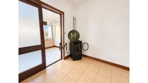 Apartamento T2 para Arrendamento em Buarcos
