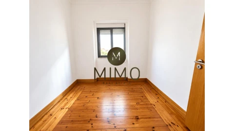 Apartamento T2 para Arrendamento em Buarcos