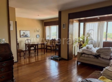 Apartamento T4 para Venda em Bonfim