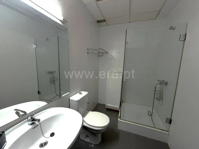 Apartamento T4 para Venda em Bonfim Foto 10