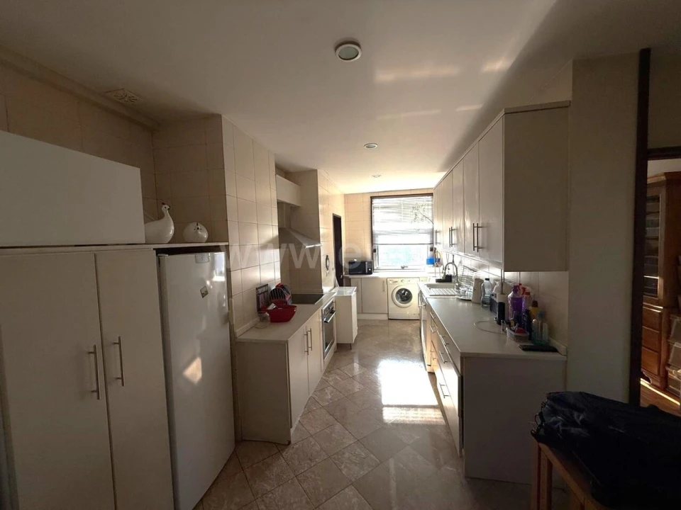 Apartamento T4 para Venda em Bonfim Foto 3