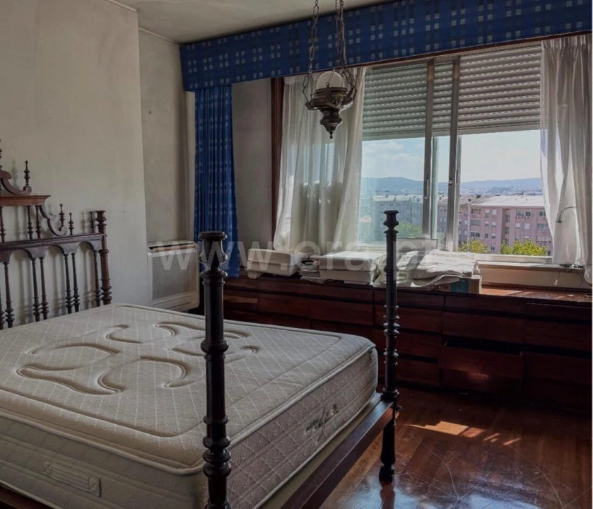 Apartamento T4 para Venda em Bonfim Foto 4