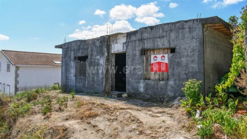 Terreno para Venda em Sobretamega