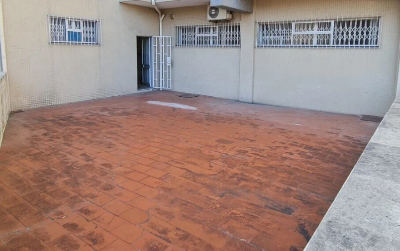 Loja para Arrendamento em Valongo Foto 11