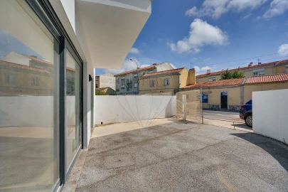 Moradia T3 para Venda em Oeiras e São Julião da Barra, Paço de Arcos e Caxias