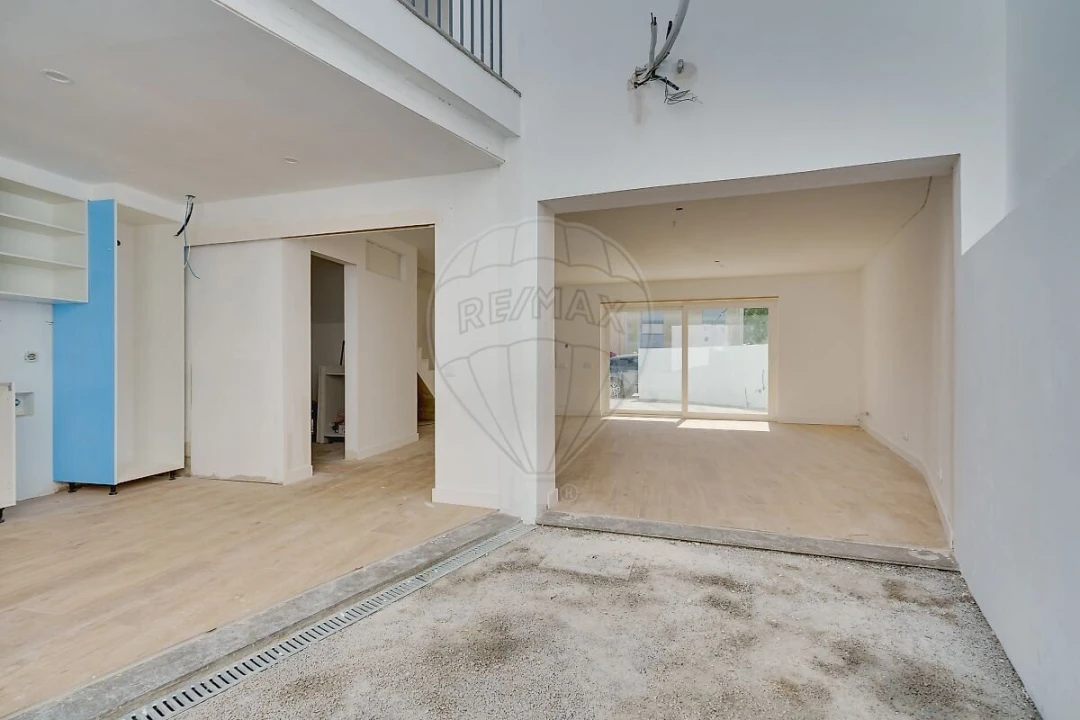 Moradia T3 para Venda em Oeiras e São Julião da Barra, Paço de Arcos e Caxias Foto 8