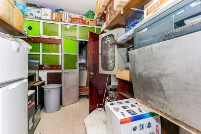 Armazém para Venda em Lumiar