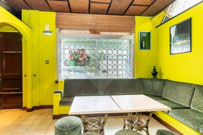 Armazém para Venda em Lumiar