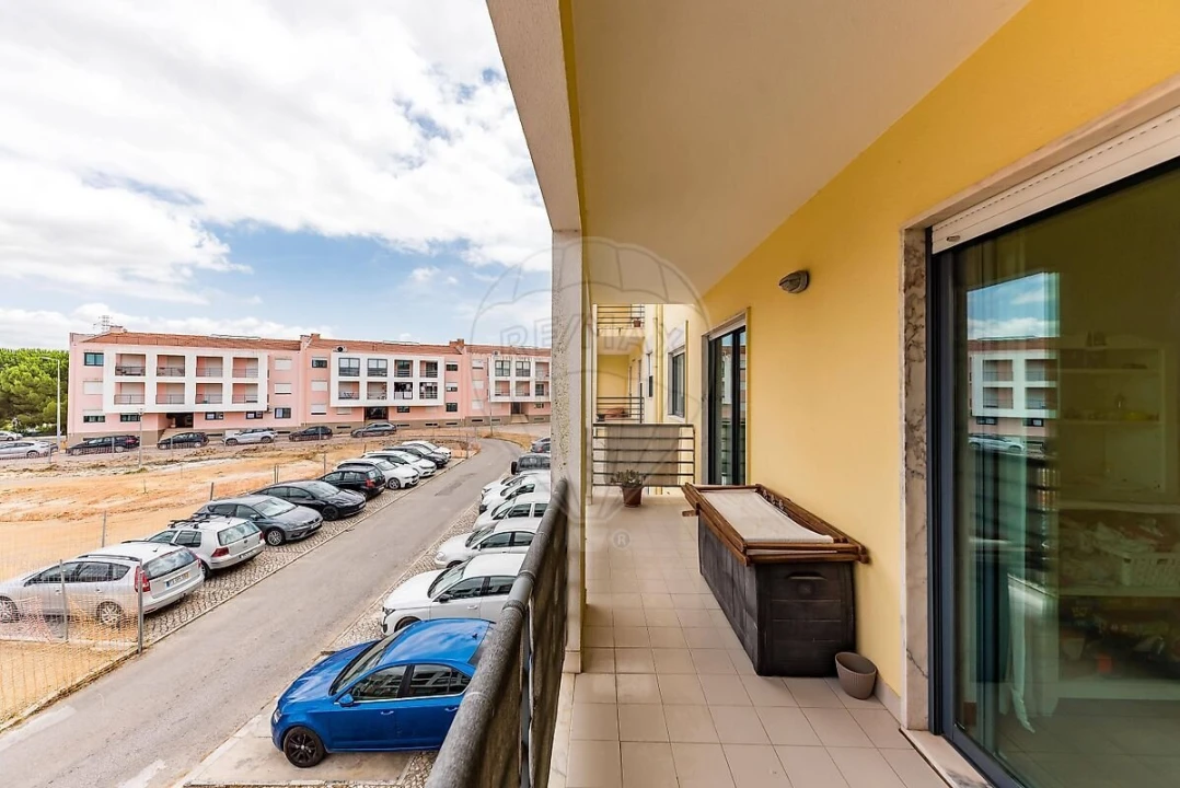Apartamento T3 para Venda em Quinta do Anjo Foto 28