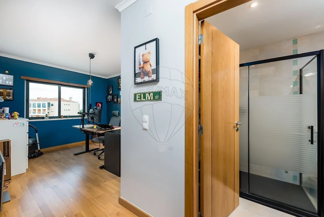 Apartamento T3 para Venda em Quinta do Anjo Foto 20