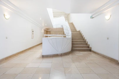 Apartamento T2 para Venda em Lumiar