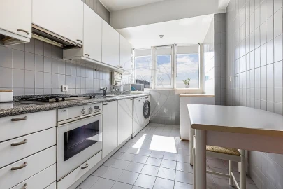 Apartamento T2 para Venda em Lumiar