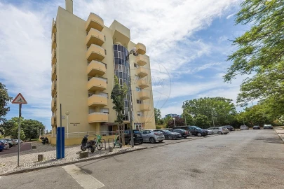Apartamento T2 para Venda em Lumiar
