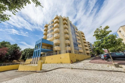 Apartamento T2 para Venda em Lumiar