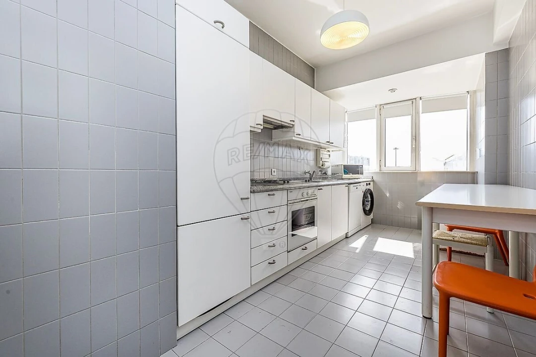 Apartamento T2 para Venda em Lumiar Foto 15