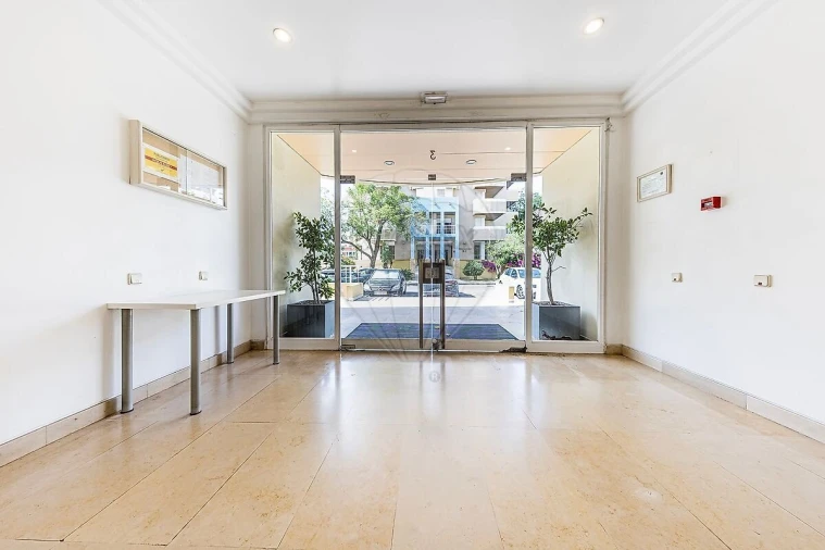 Apartamento T2 para Venda em Lumiar Foto 32
