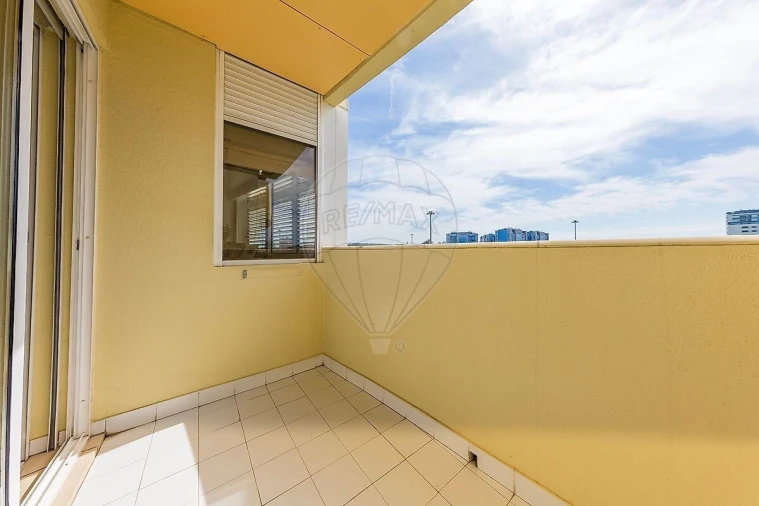 Apartamento T2 para Venda em Lumiar Foto 12