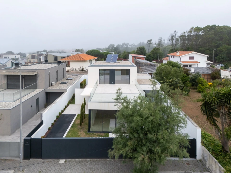 Moradia T4 para Venda em Canidelo Foto 65