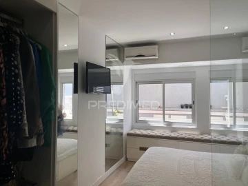Apartamento T2 para Venda em Campolide