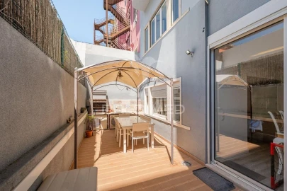 Apartamento T2 para Venda em Campolide