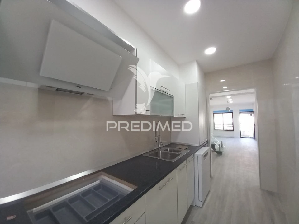 Apartamento T3 para Venda em Costa da Caparica Foto 8
