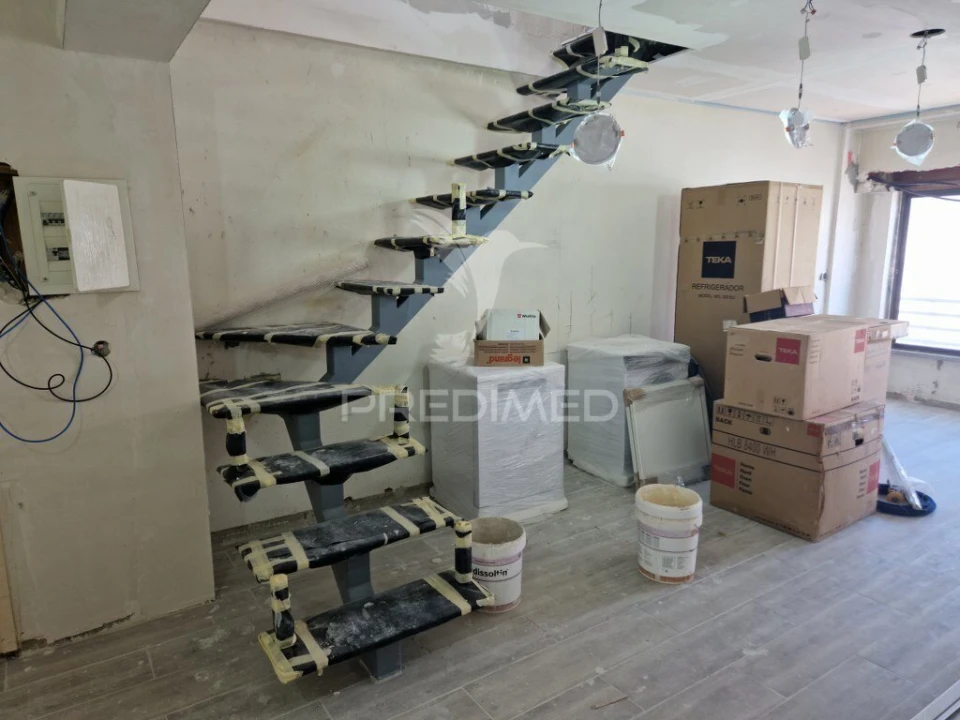 Apartamento T3 para Venda em Costa da Caparica Foto 24