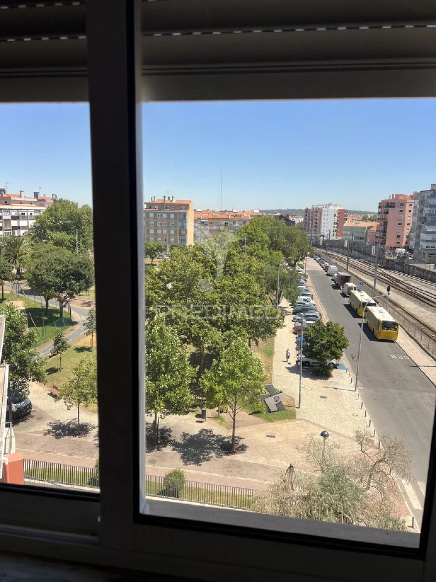 Apartamento T2 para Venda em Mina de Água Foto 25