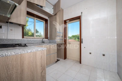 Moradia T2 para Venda em Urgezes