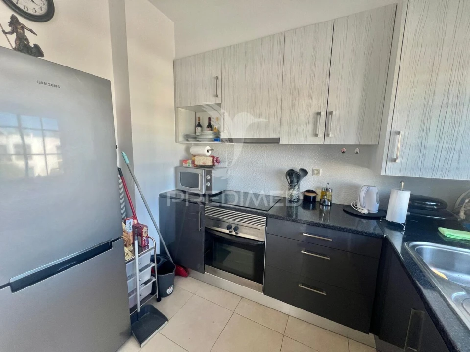 Apartamento T1 para Venda em Quinta do Anjo Foto 6