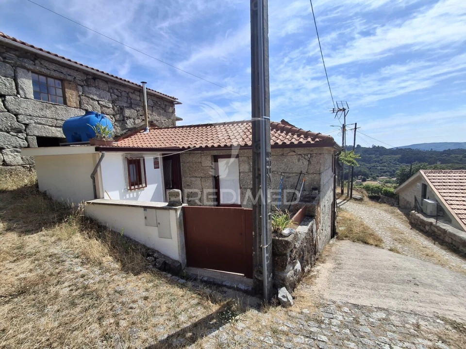 Moradia T2 para Venda em Aboim da Nóbrega e Gondomar Foto 23
