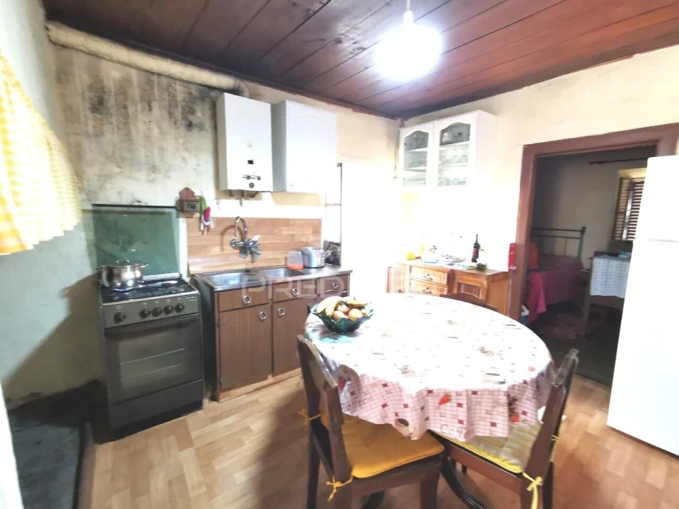 Moradia T3 para Venda em Chãos Foto 23