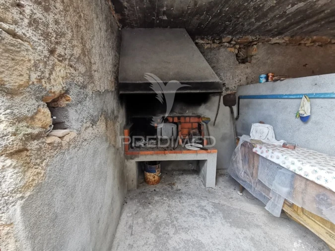 Moradia T3 para Venda em Chãos Foto 14