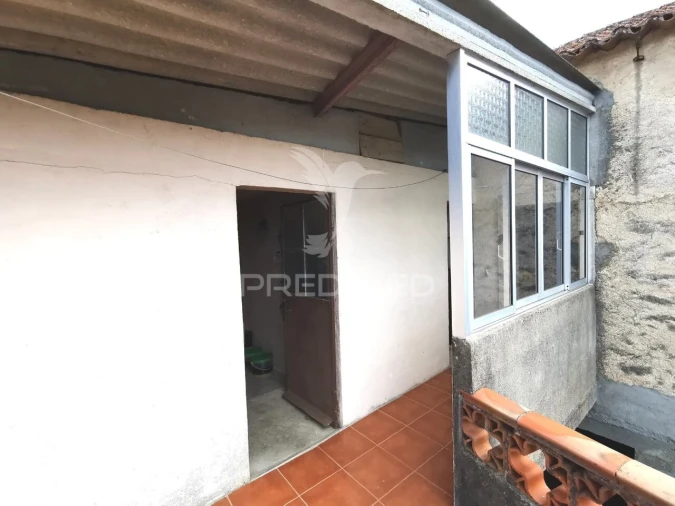 Moradia T3 para Venda em Chãos Foto 33