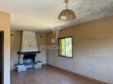 Moradia T2 para Venda em Aboadela, Sanche e Várzea