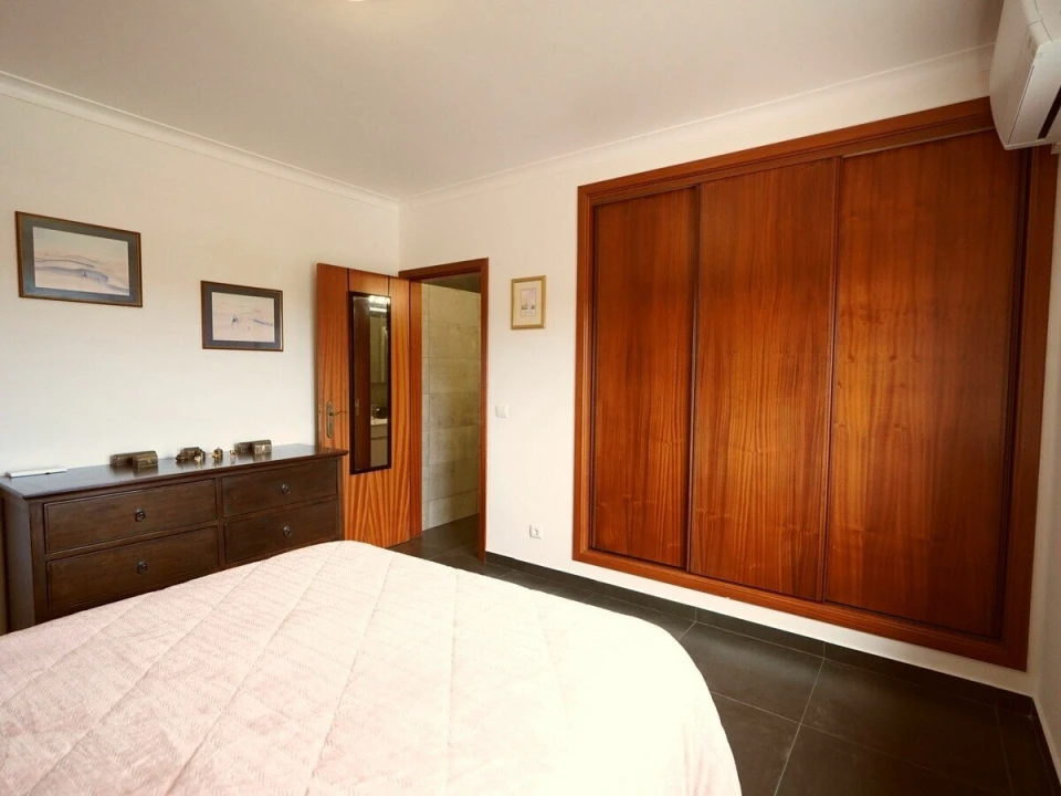 Moradia T5 para Venda em Vimeiro Foto 32