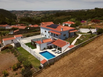 Moradia T5 para Venda em Vimeiro